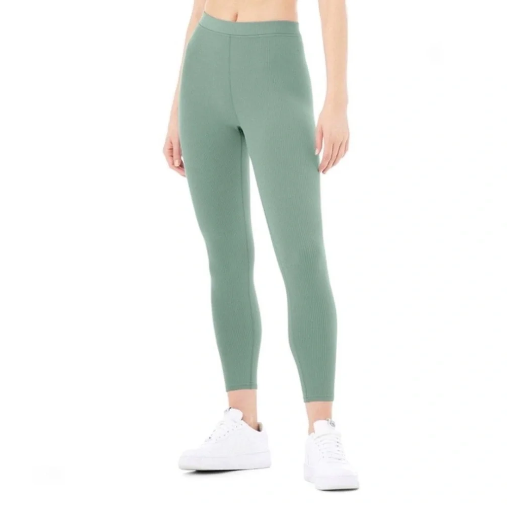 Alo Yoga Ribbed High-Waist 7/8 Blissful Legging in‎ Soft Seagrass